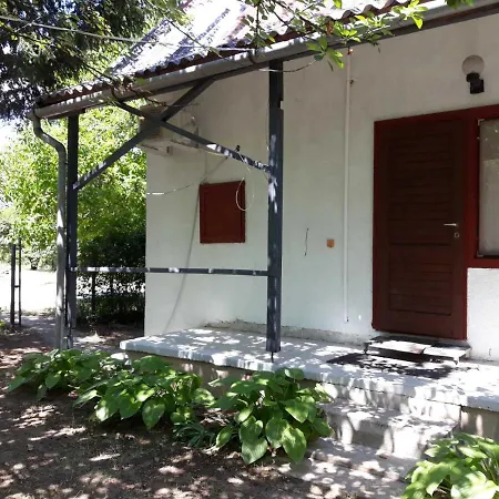 Nefelejcs Appartement *